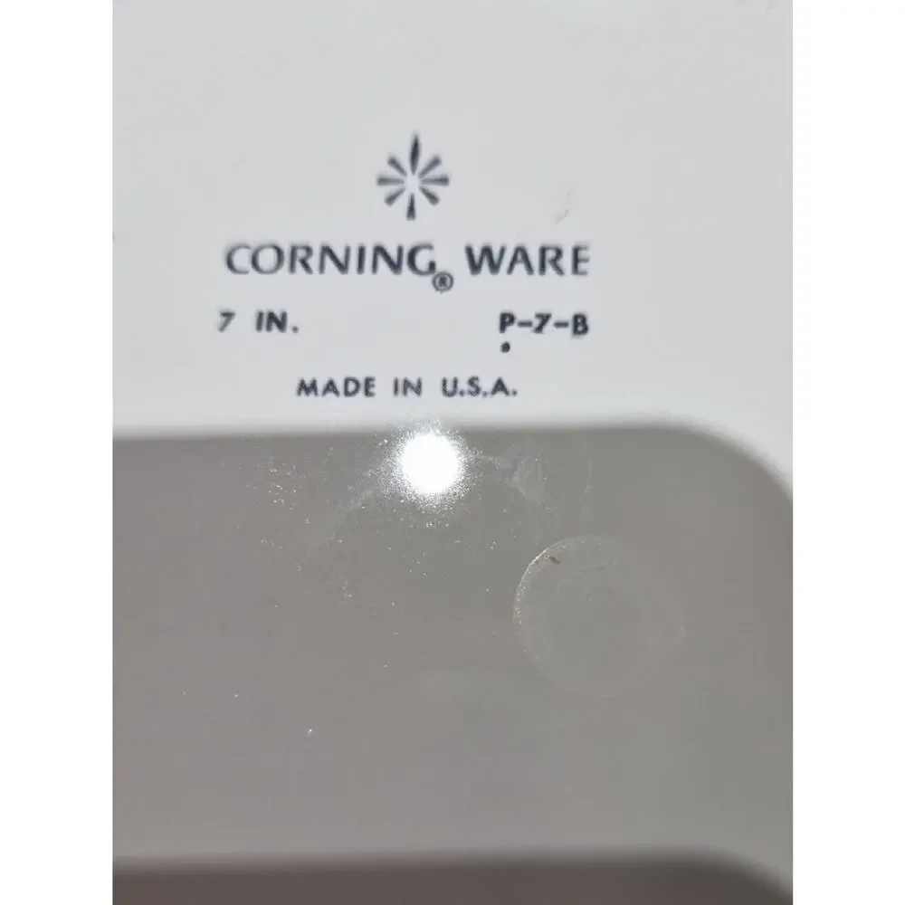 Corning Ware P-7-B White Baking Casserole with Blue Cornflower and Glass Lid